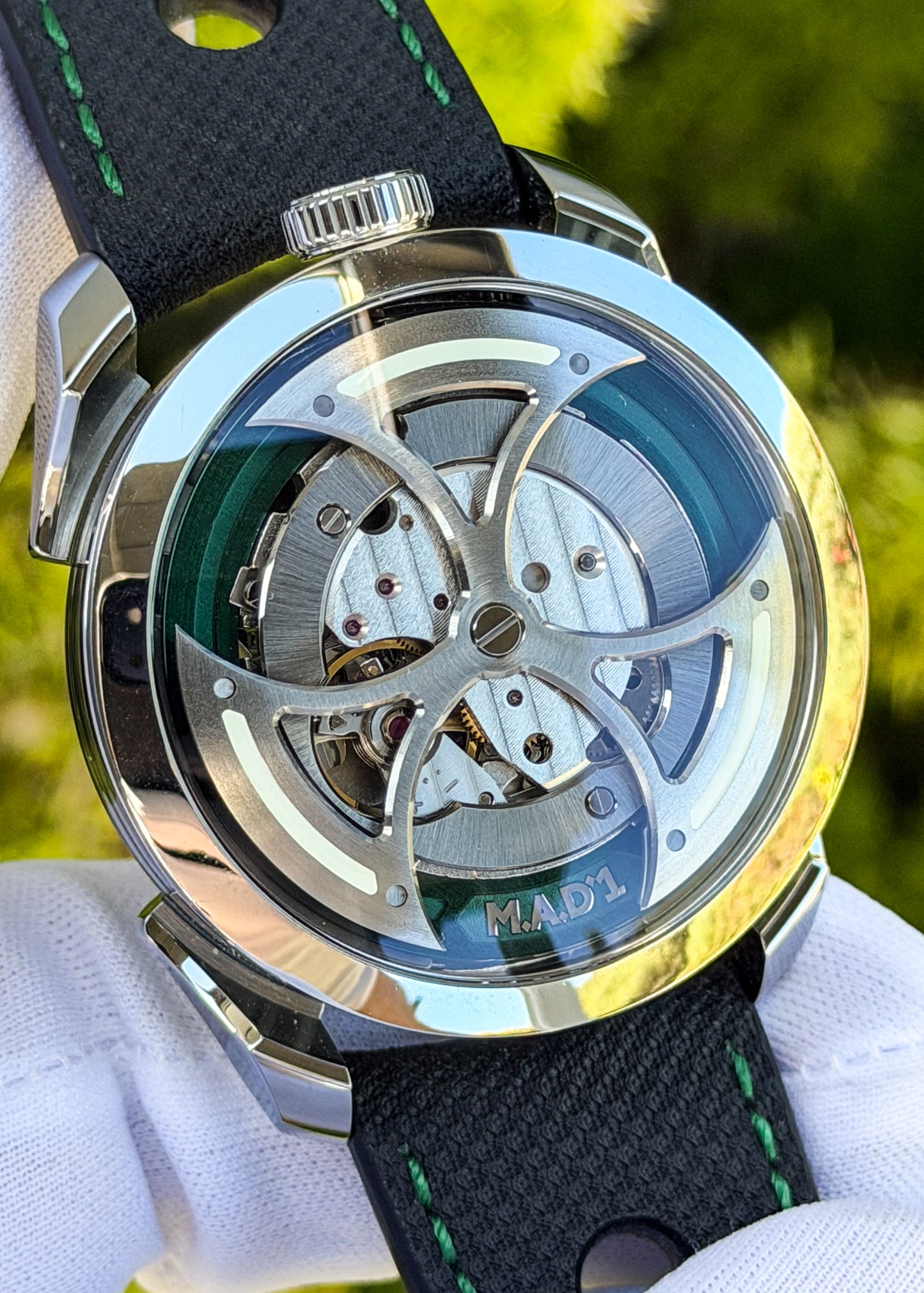 M.A.D. Editions M.A.D.1 GREEN "Lucky Clover" Stainless Steel (Pre-Owned)