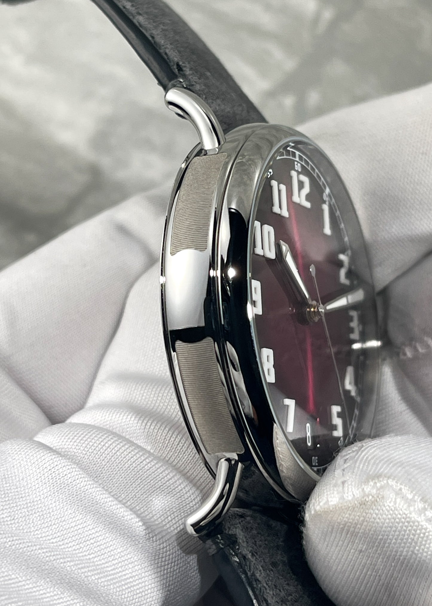 H. Moser & Cie. Heritage Dual Time Fumé Burgundy Dial - Serial 127299 (Pre-Owned)
