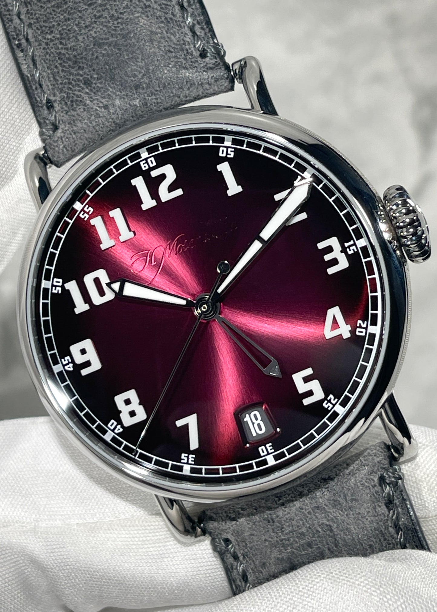 H. Moser & Cie. Heritage Dual Time Fumé Burgundy Dial - Serial 127299 (Pre-Owned)