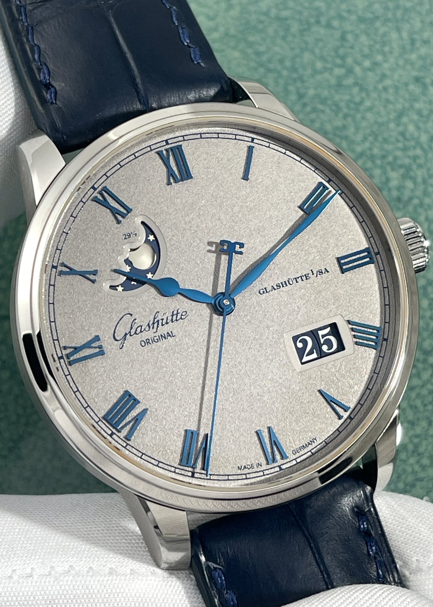 Glashütte Original Senator Excellence Panorama Date Moon Phase - Serial #115241 (Pre-Owned)