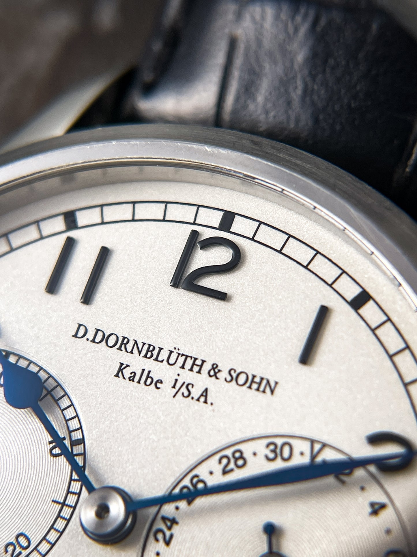 Dornblüth 99.4 Stainless Steel w/ Box and Papers (Pre-Owned)