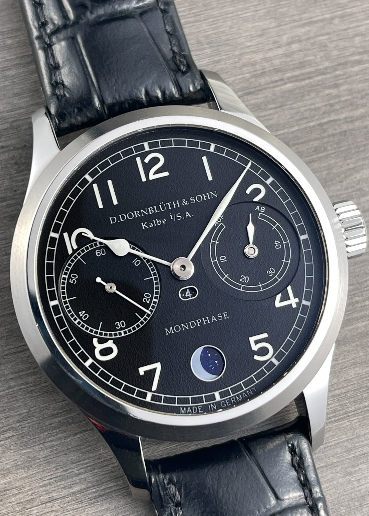 Dornblüth 99.6-M Mondphase, Serial #6 (Pre-Owned)