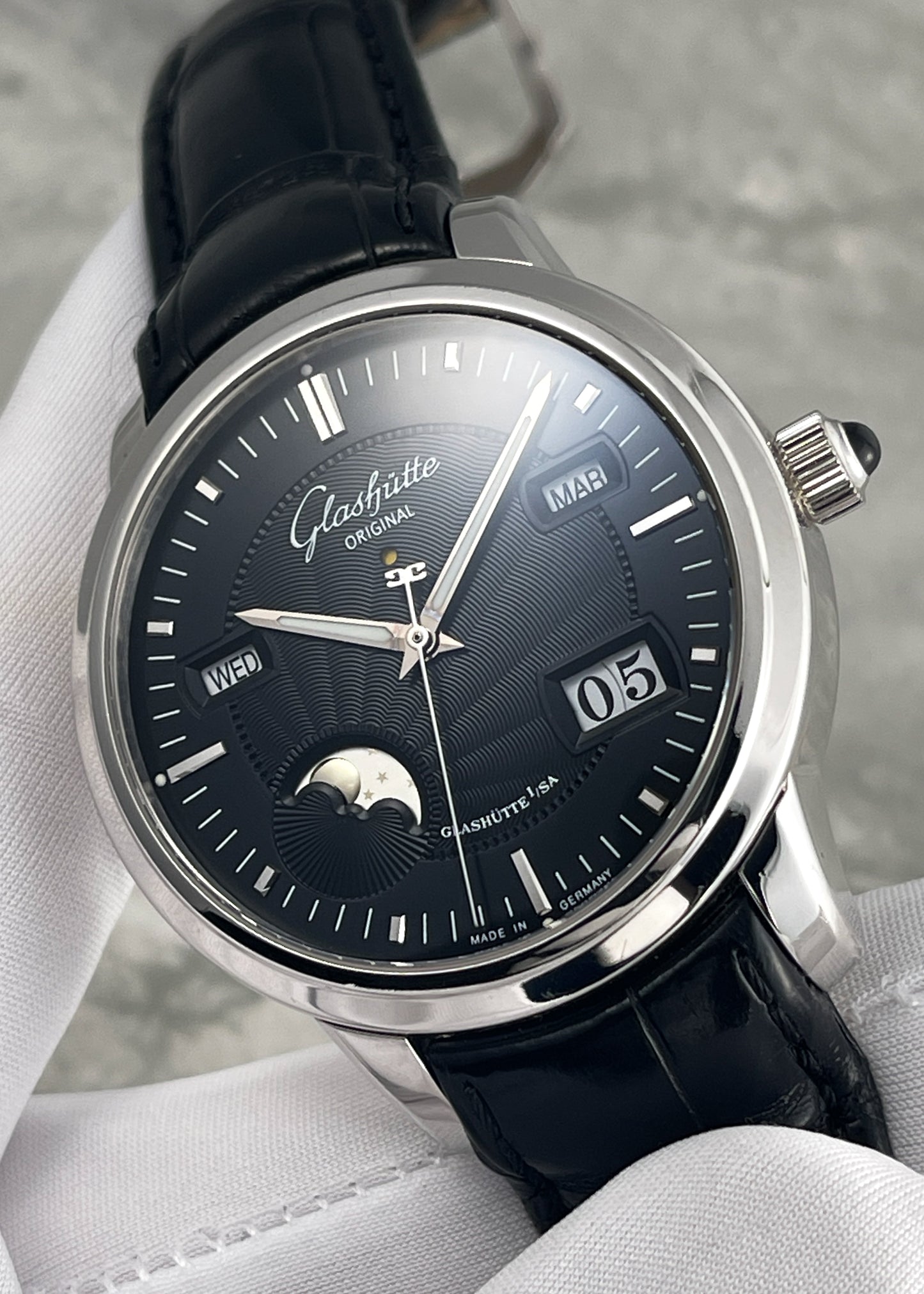 Glashütte Original Platinum Senator Perpetual Calendar - Special Edition #51/200 (Pre-Owned)