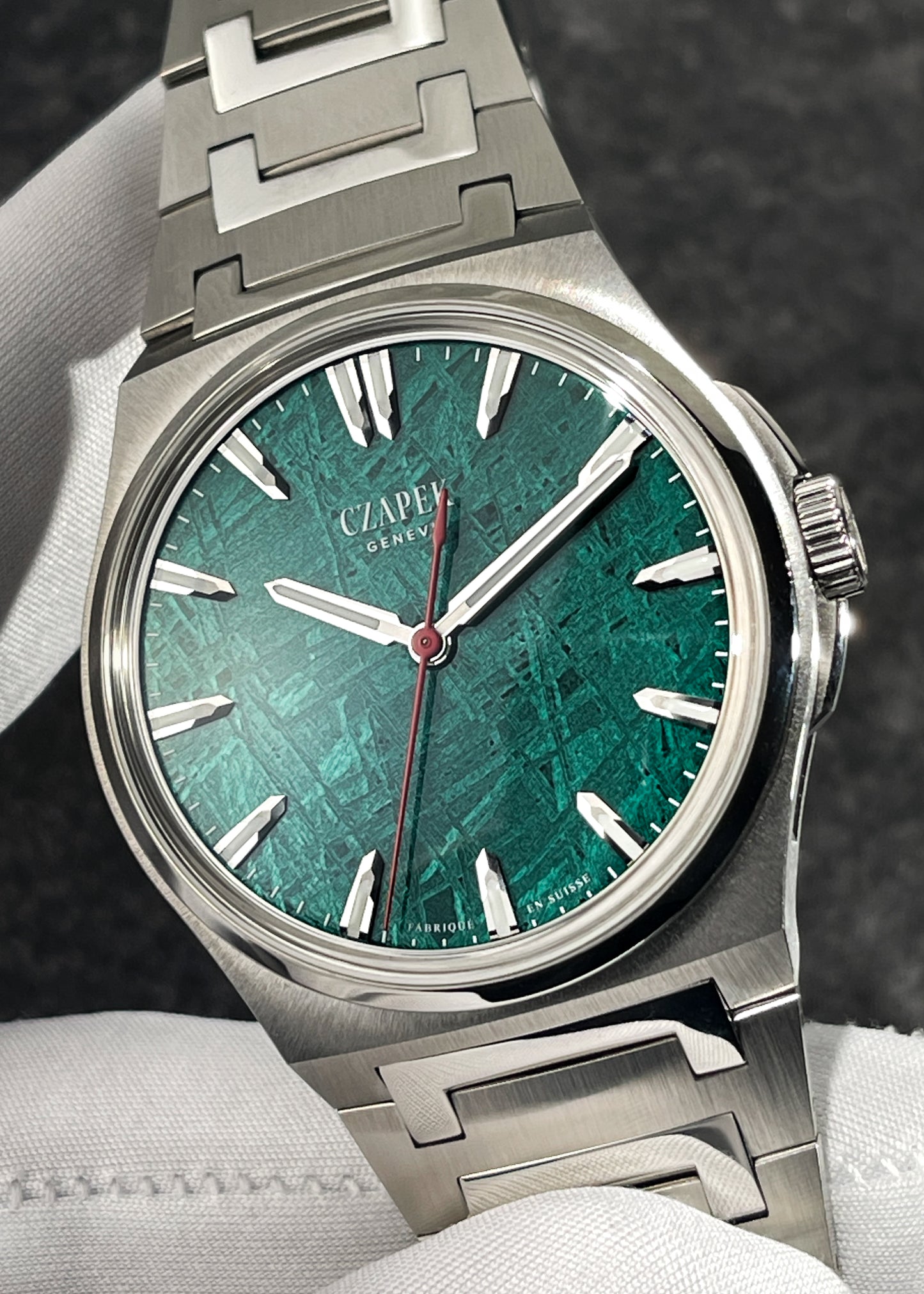 Czapek Antarctique Green Meteor 100 Piece Special Edition - Serial #16795 (Pre-Owned)