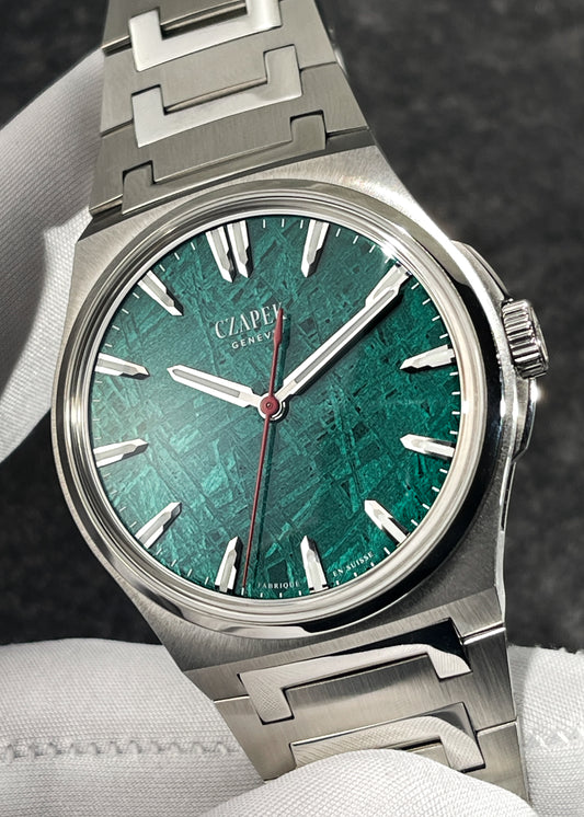 Czapek Antarctique Green Meteor 100 Piece Special Edition - Serial #16795 (Pre-Owned)