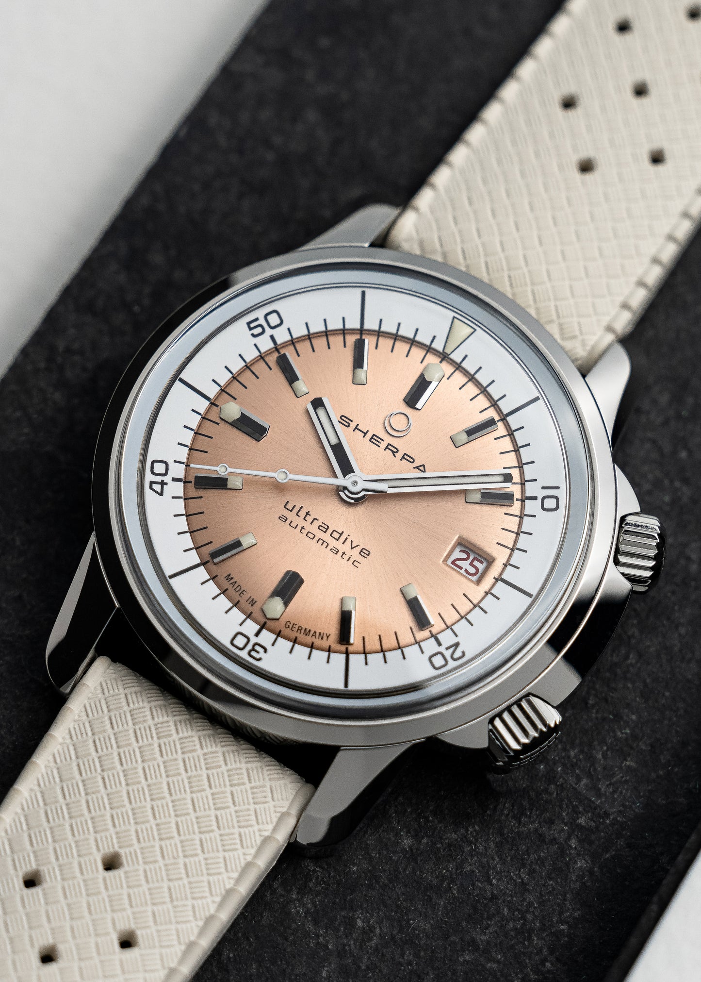 Sherpa Ultradive with Rose Gold "Sun" Dial - Reference 002/01/01 (Pre-Order)
