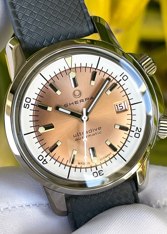 Sherpa Ultradive with Rose Gold "Sun" Dial - Reference 002/01/01 (Pre-Order)