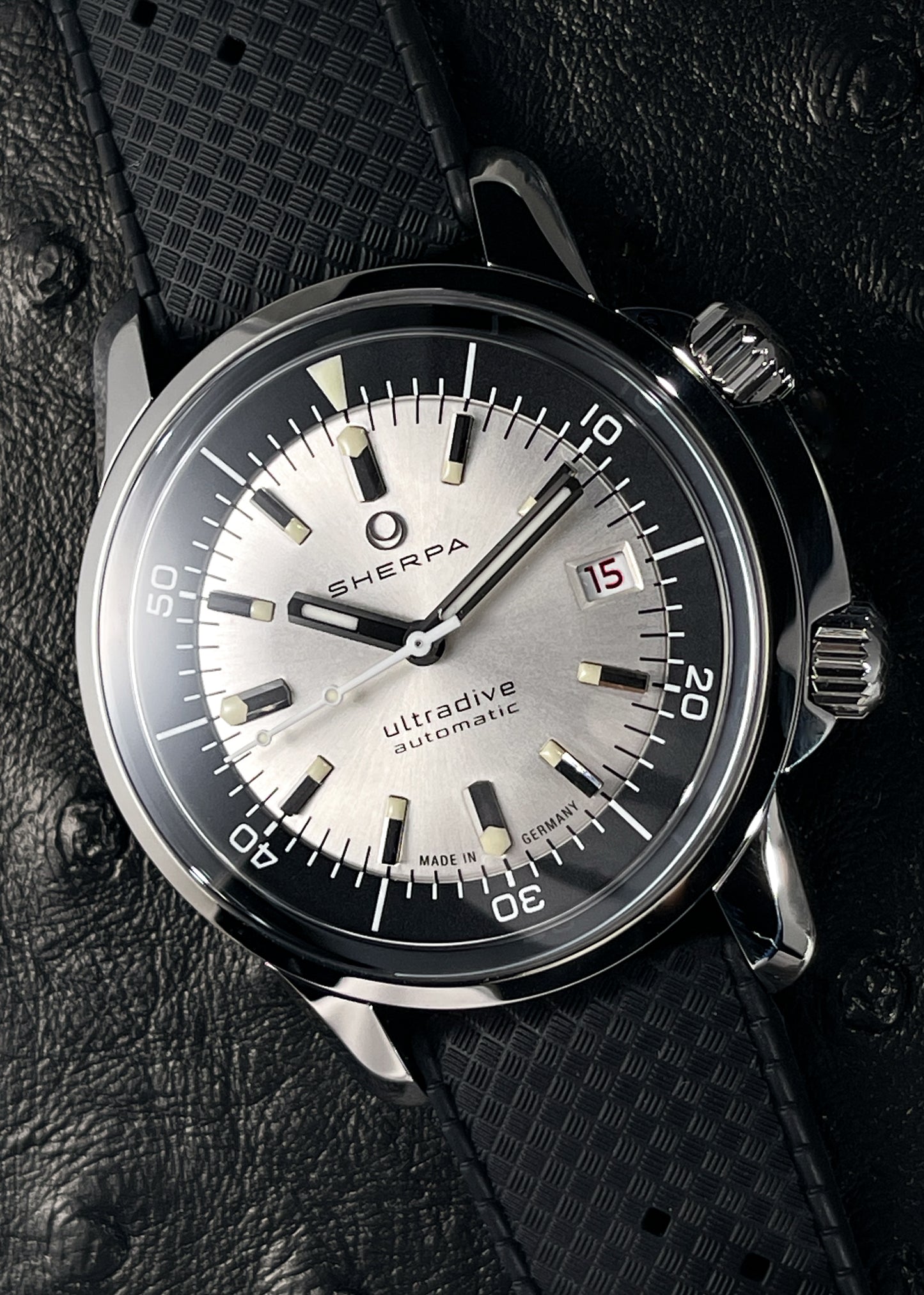 Sherpa Ultradive with Silver and Black "Tuxedo" Dial - Serial #186 (IN STOCK)