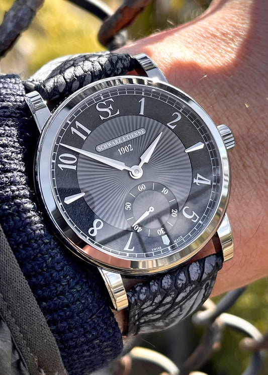 Schwarz Etienne Roma Small Seconds (Pre-Owned)