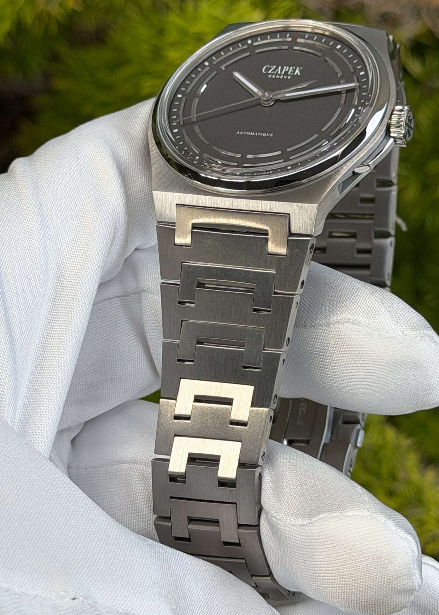 Czapek & Cie. Antarctique Titanium "Dark Sector" MINT - Serial #17179 (Pre-Owned)