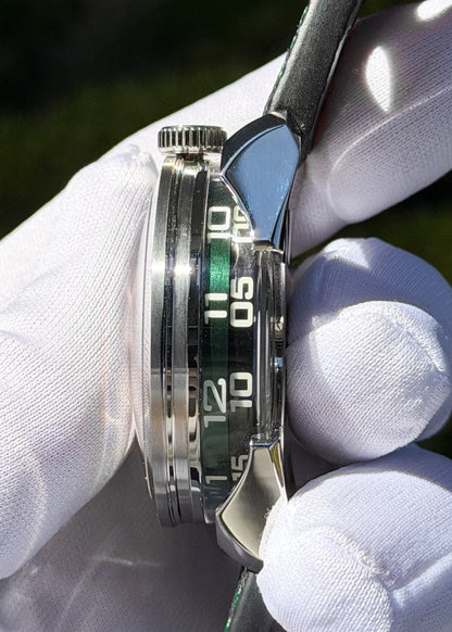 M.A.D. Editions M.A.D.1 GREEN "Lucky Clover" Stainless Steel (Pre-Owned)