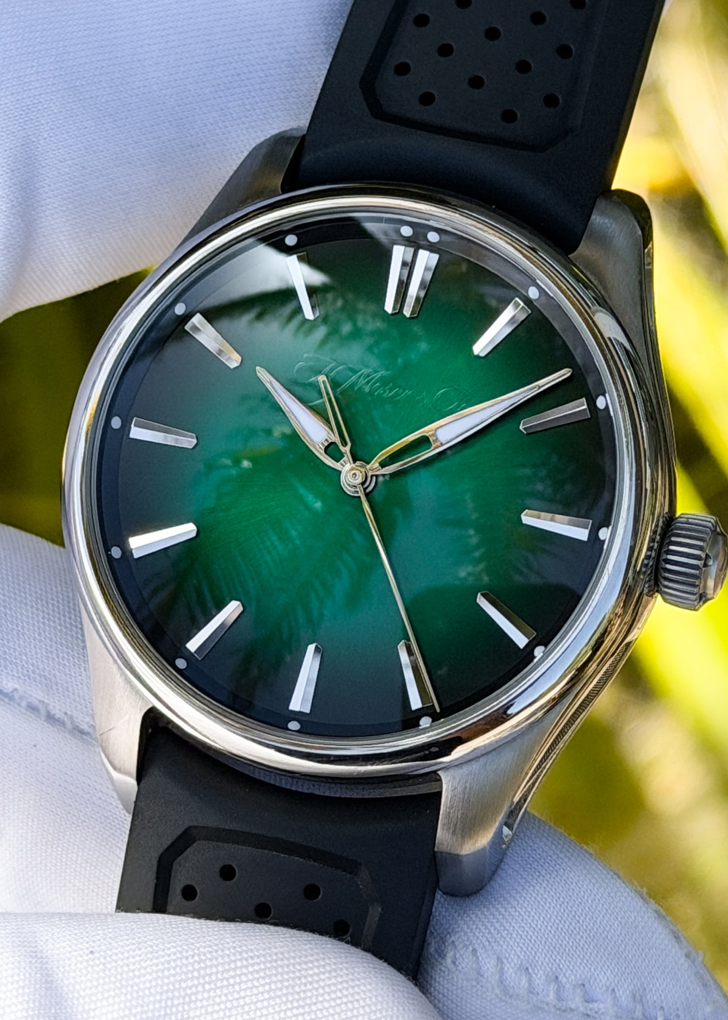 H. Moser & Cie. Pioneer Centre Seconds w/ Cosmic Green Dial - Serial #134474 (Pre-Owned)