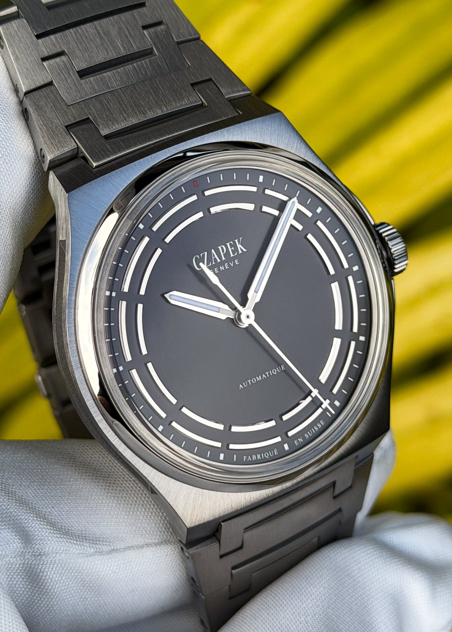 Czapek & Cie. Antarctique Titanium "Dark Sector" MINT - Serial #17179 (Pre-Owned)