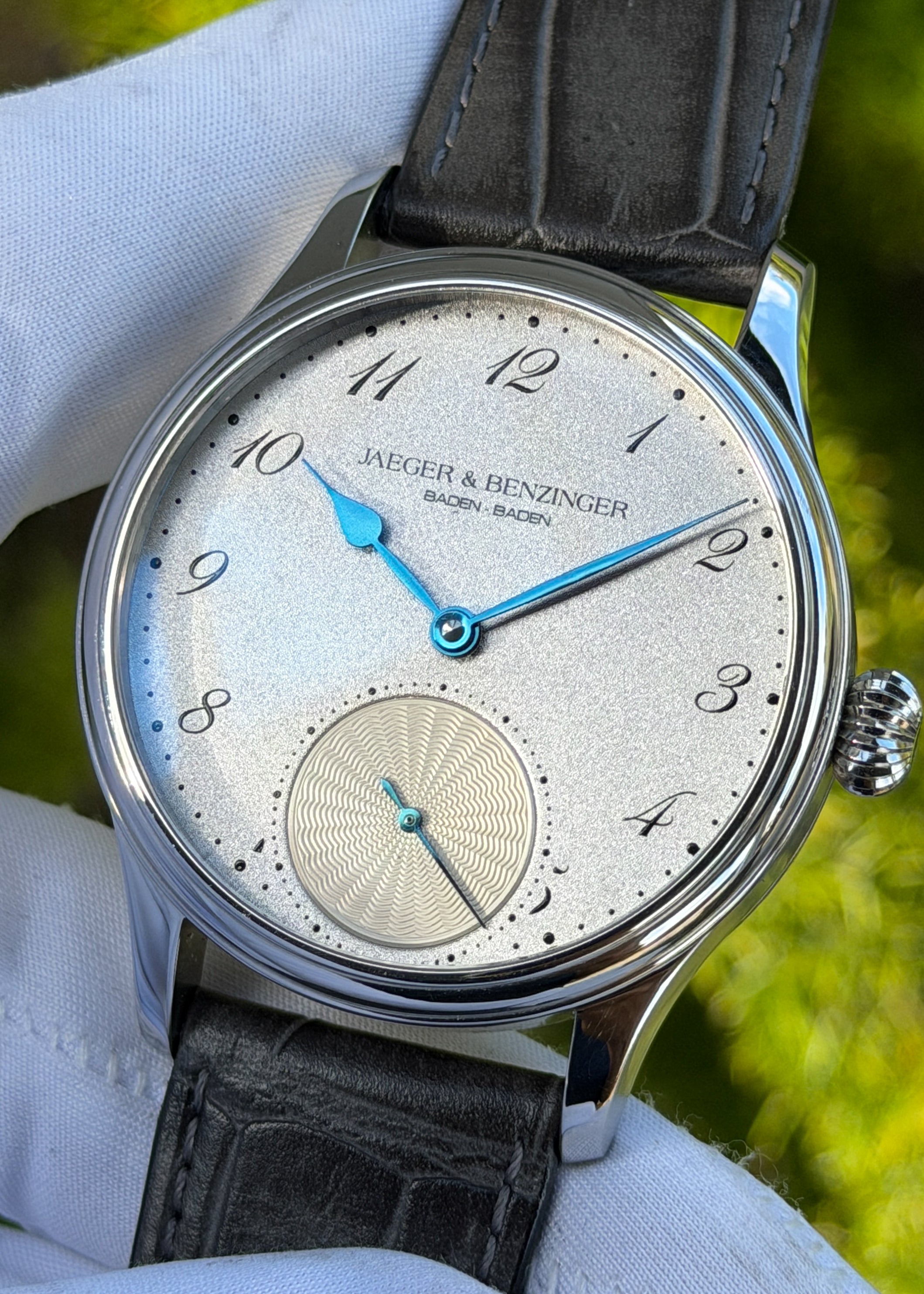 Elegant Clockwork 狂三 fbr 銀サイン Frank Miura] Wristwatch King Macau Gamble Watch Metal Band Black