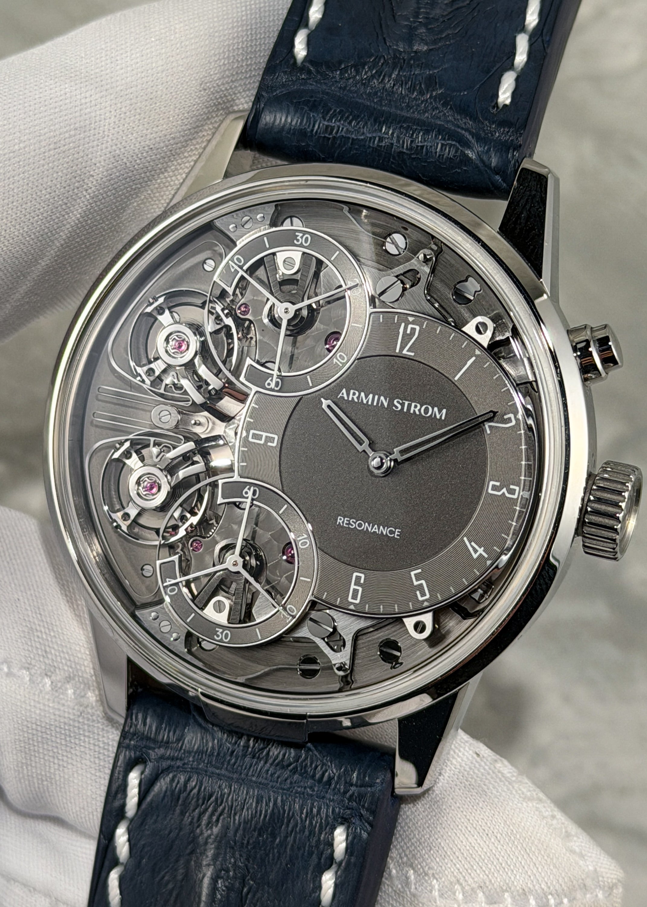 Armin Strom Mirrored Force Resonance First Edition - Special