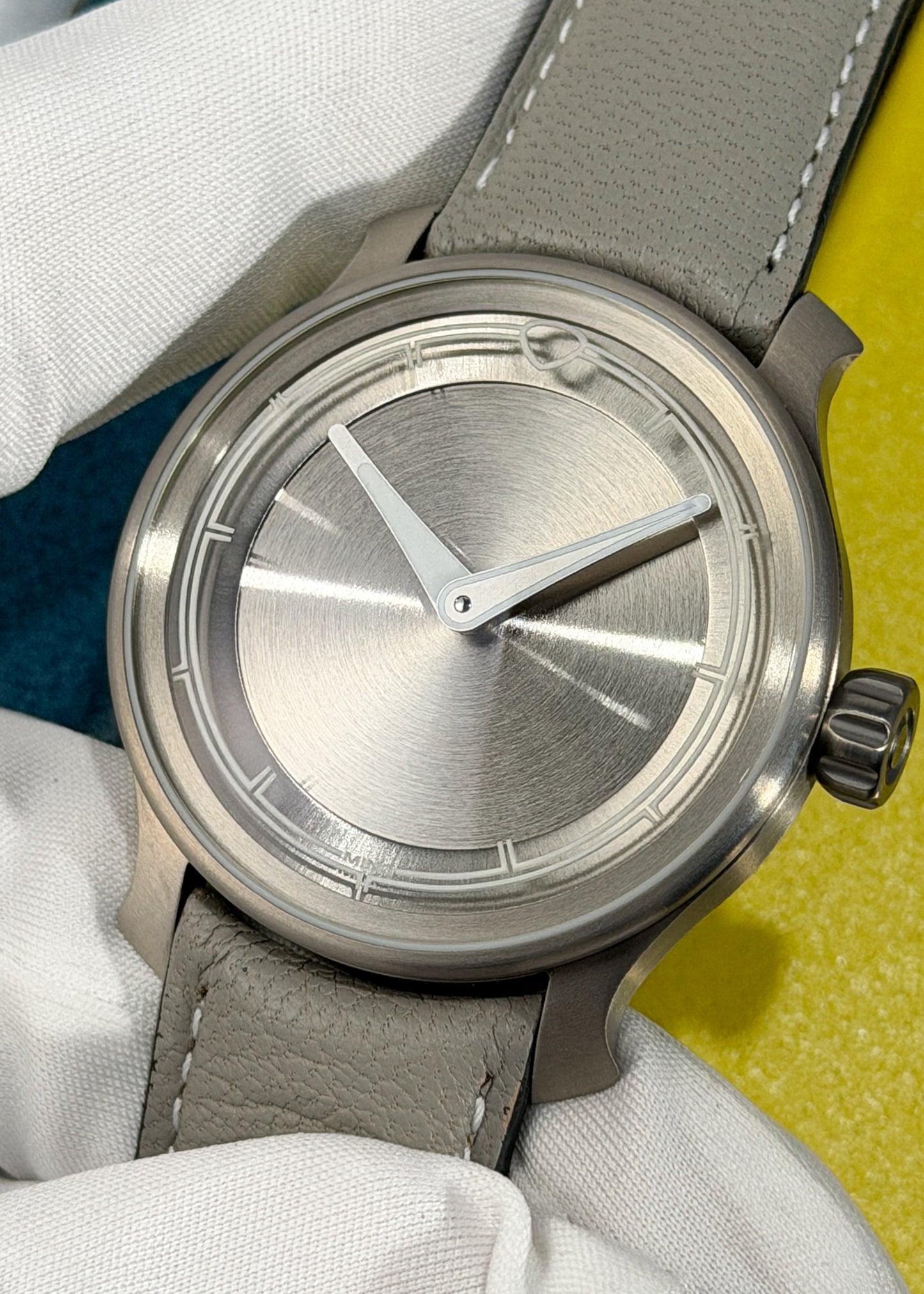 MING 37.02 "Ghost" Titanium Special Edition - Serial #017171 (Pre-Owned)