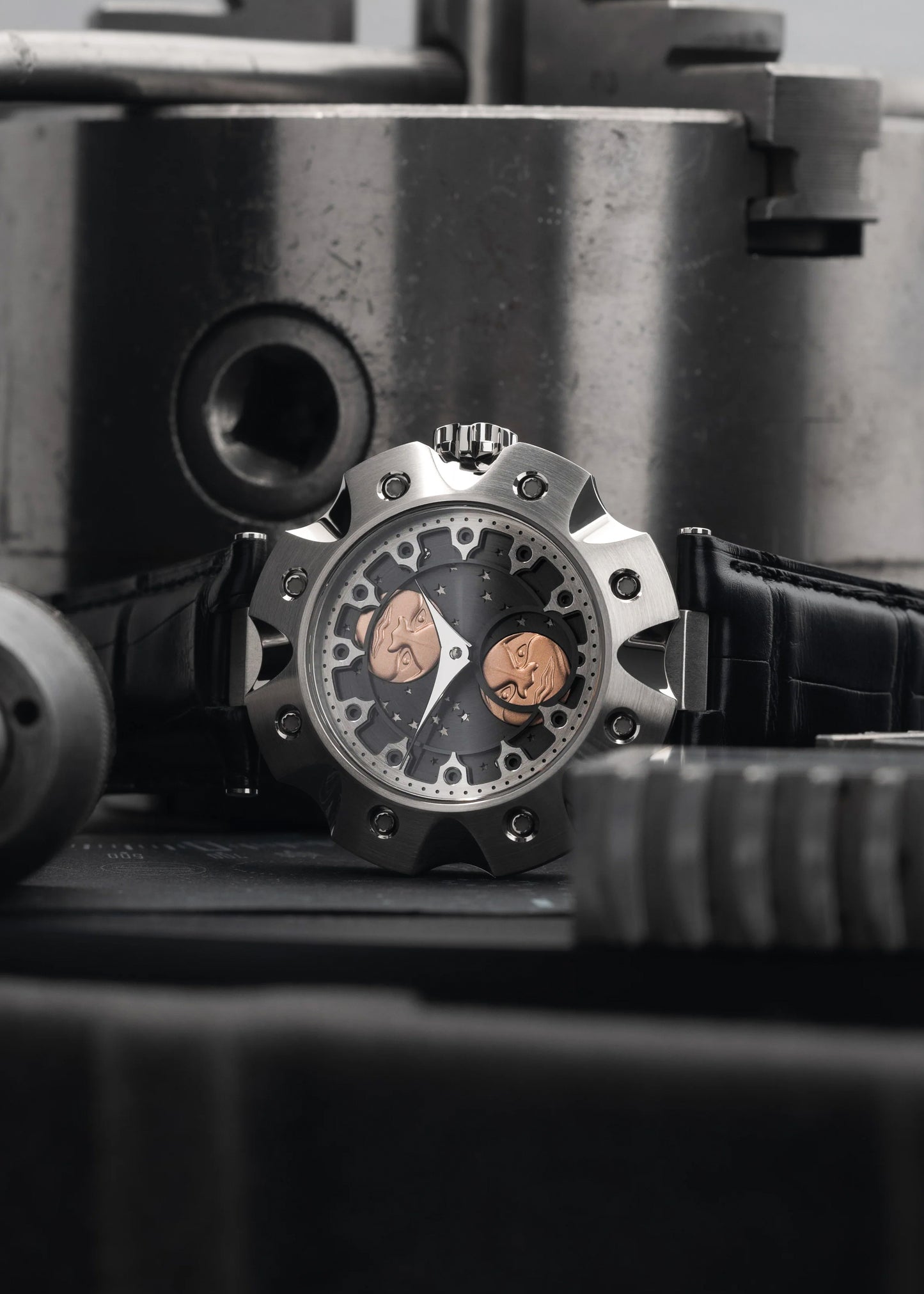 SARPANEVA "Supernova Moonphase" (Pre-Order)