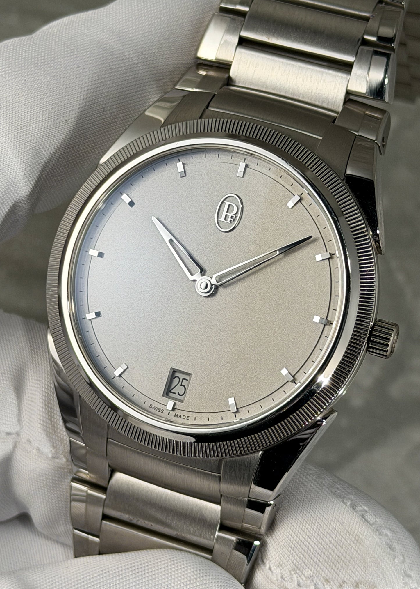 Parmigiani Fleurier Tonda PF Micro-Rotor Date, Platinum Case - Serial #88552 (Pre-Owned)