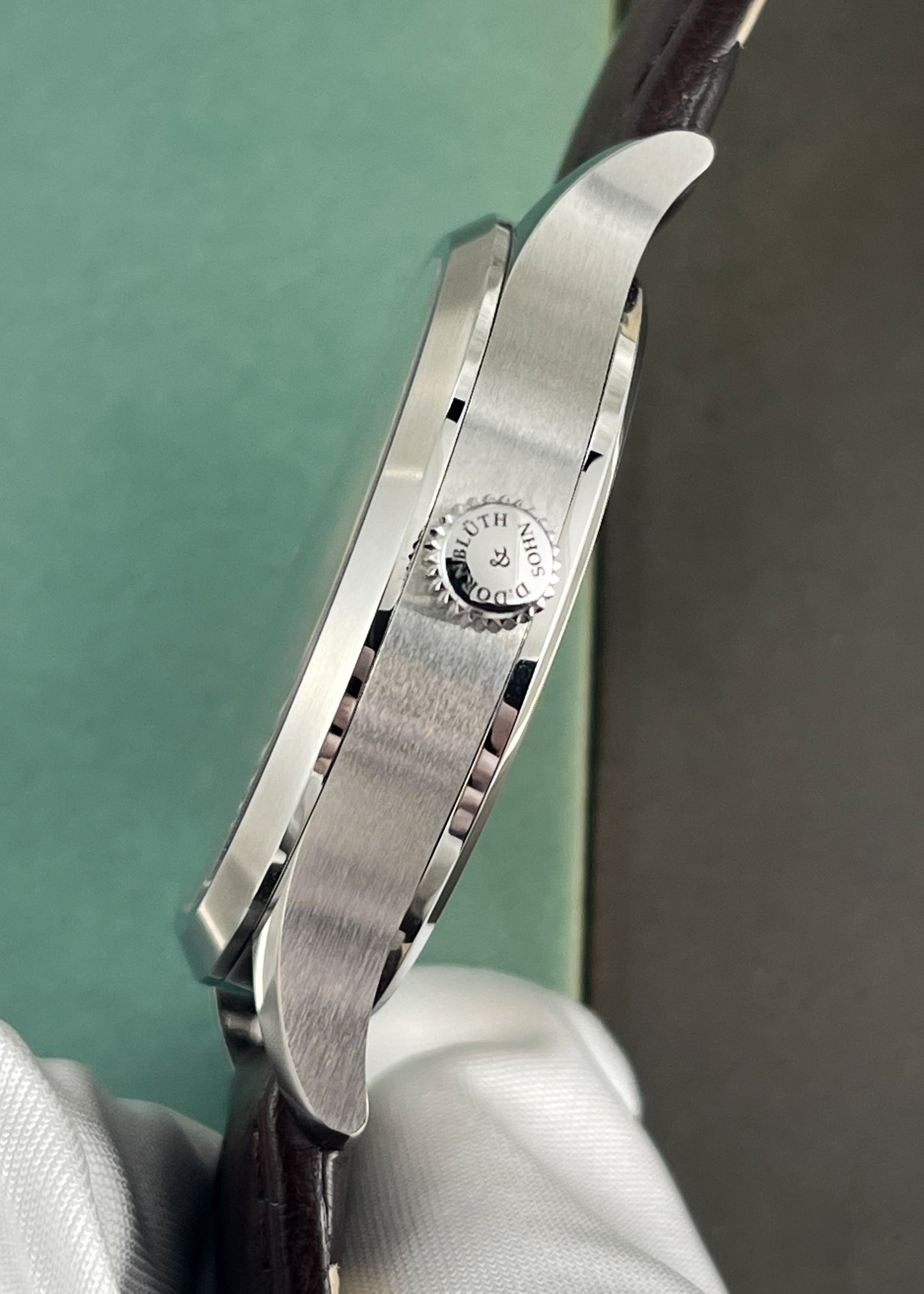 Dornblüth & Sohn Quintus 40.0 Klassik Salmon Engraved Dial PIECE UNIQUE - Serial #141 (Pre-Owned)