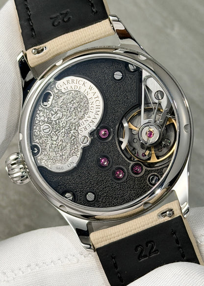 Garrick S6 w/ Textured Green Dial & S2 Case PIECE UNIQUE - Serial #96 (Pre-Owned)