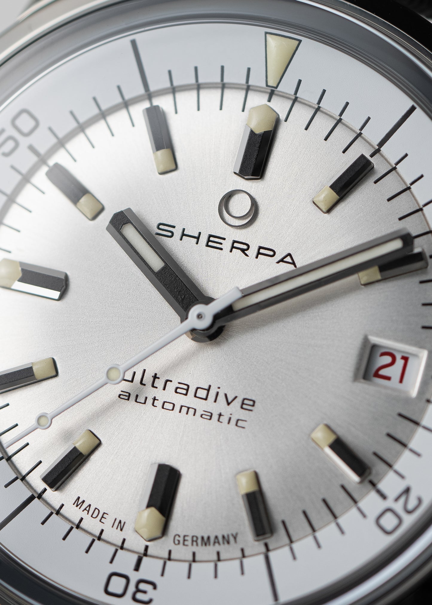 Sherpa "Ultradive" with Silver Moon Dial - Reference 002/01/01 (Pre-Order)