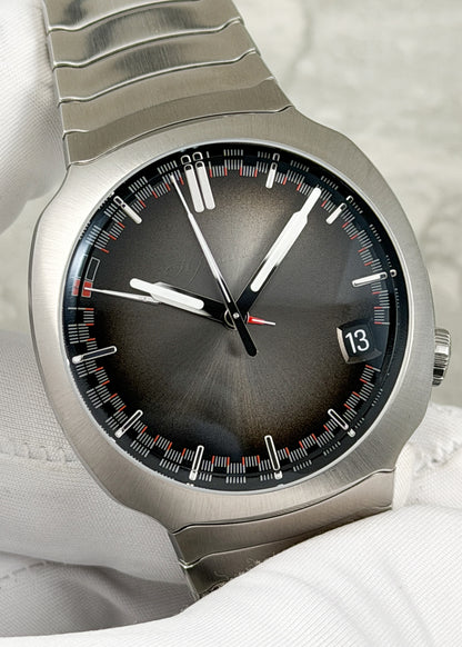 H. Moser & Cie. Streamliner Perpetual - Serial #124076 (Pre-Owned)