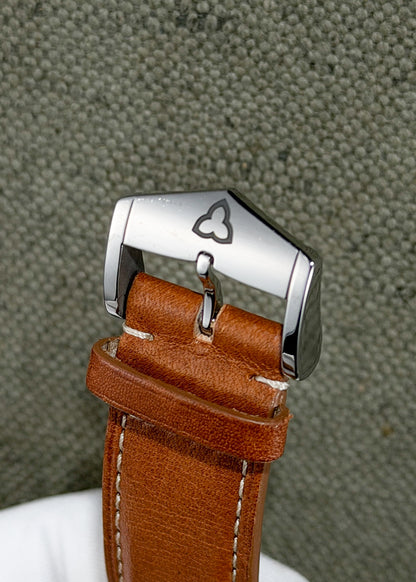 Trilobe Nuit Fantastique Stainless Steel w/ Grained Silver Dial - Serial #538522261 (Pre-Owned)