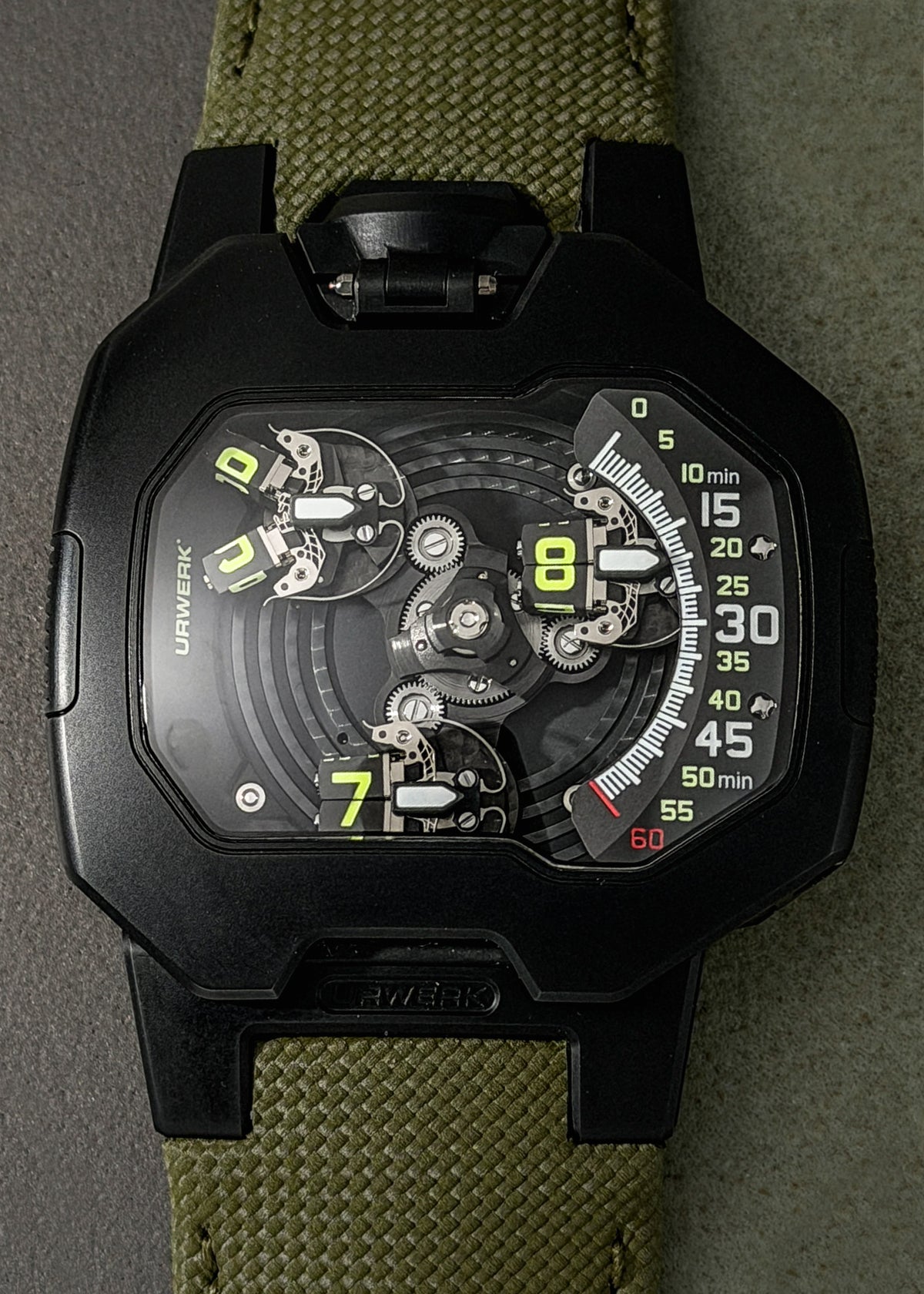 Urwerk UR-120 Space Black DLC Titanium - Serial #G22060 (Pre-Owned)