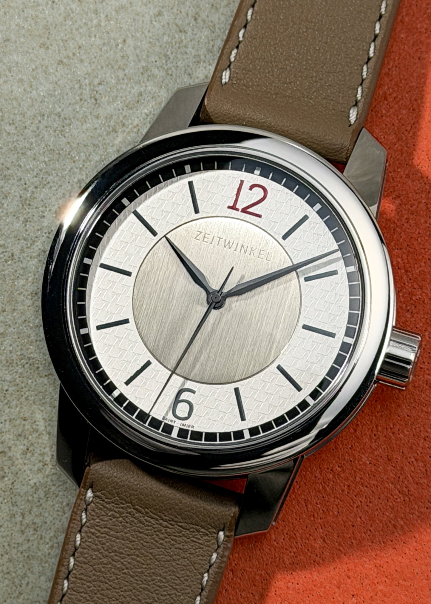 Zeitwinkel 126° - Serial 183946 (Pre-Owned)