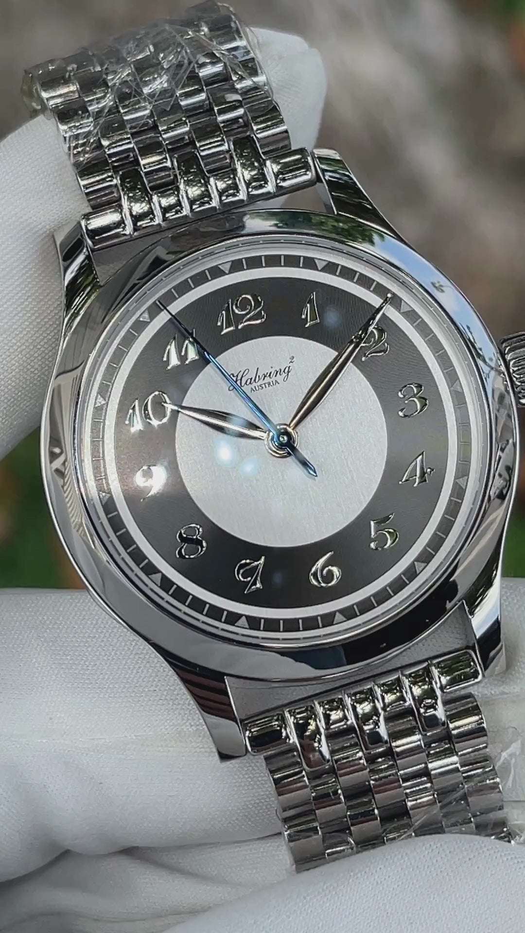 Longines Heritage Classic Tuxedo 38.5mm Black Men's Watch L23304930 – Time  Machine Plus