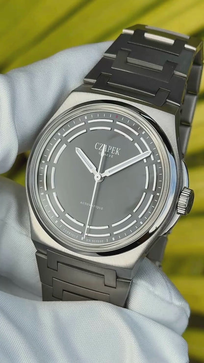 Czapek & Cie. Antarctique Titanium "Dark Sector" MINT - Serial #17179 (Pre-Owned)